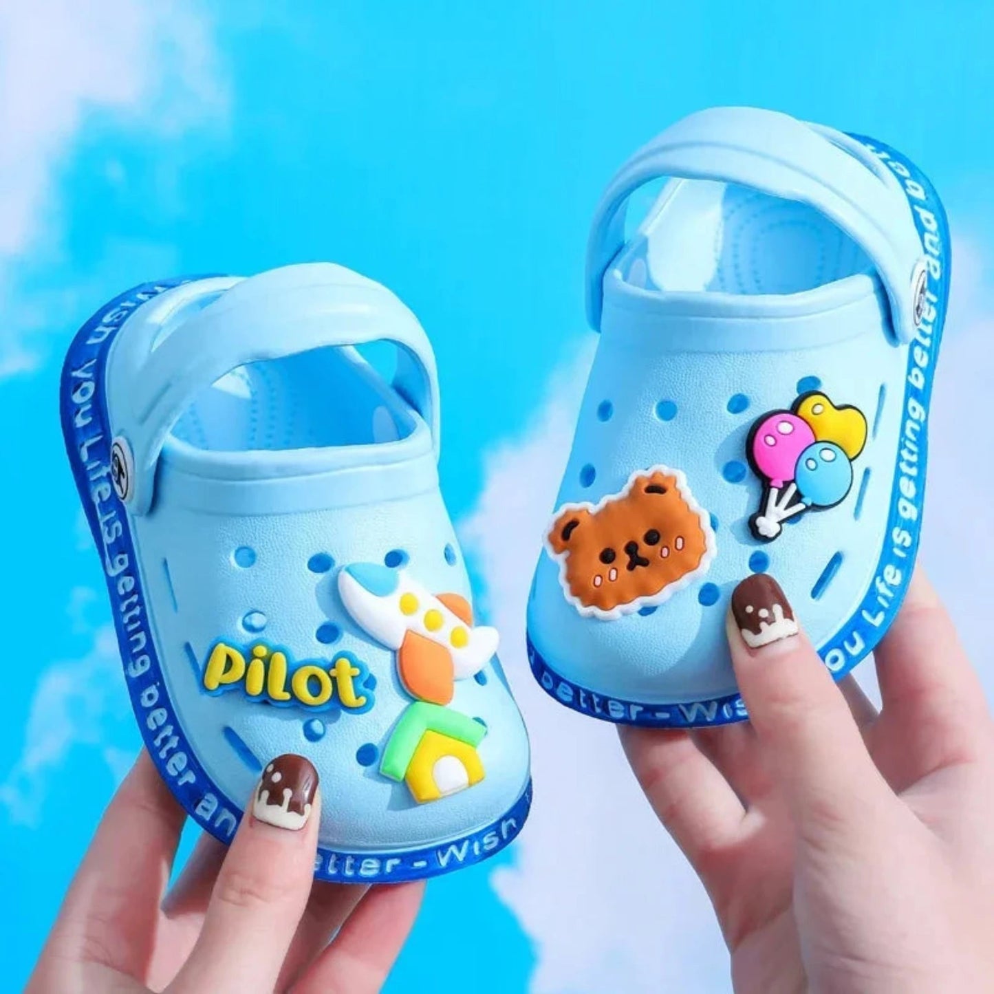 Children’s Lightweight Clogs - Babytopia32