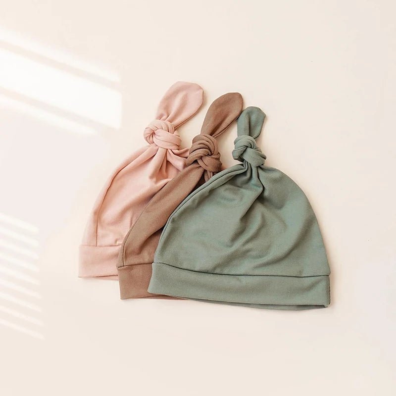 Newborn Baby Swaddle Set — Receiving Blanket, Matching Headband & Beanie | 4-Piece Gift Set - Babytopia32